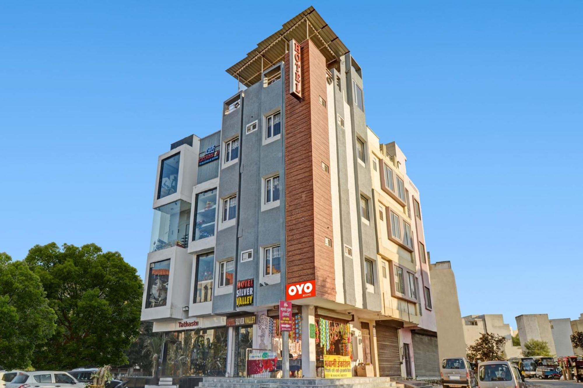 Hotel O Silver Valley Udaipur Eksteriør billede