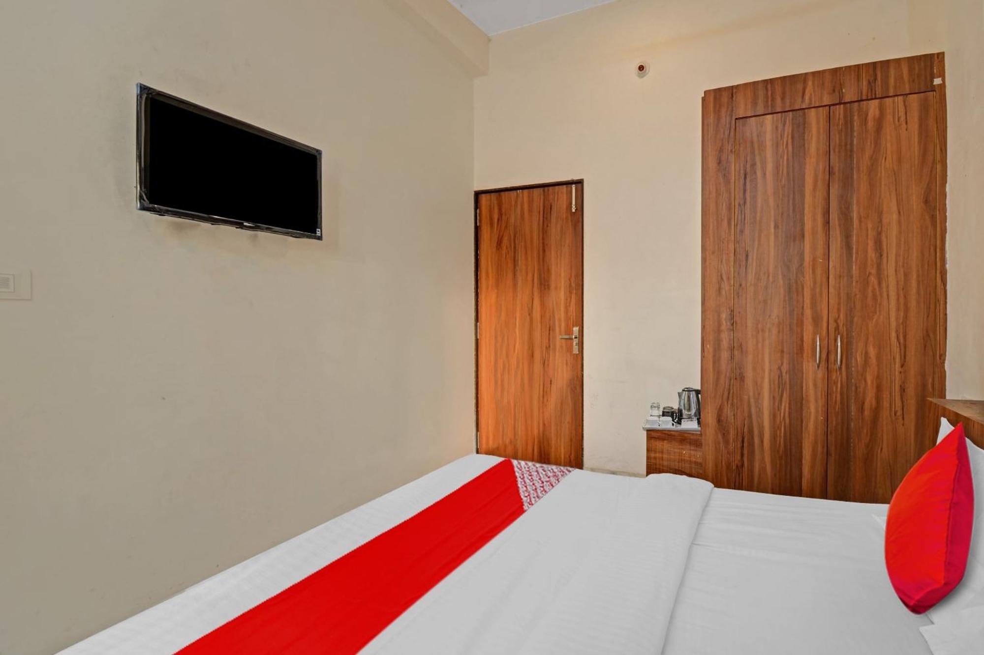 Hotel O Silver Valley Udaipur Eksteriør billede